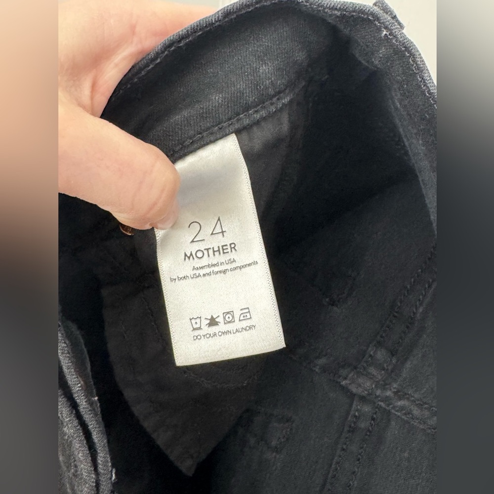 MOTHER The Insider Crop Step Fray Jeans - Picture 16 of 16